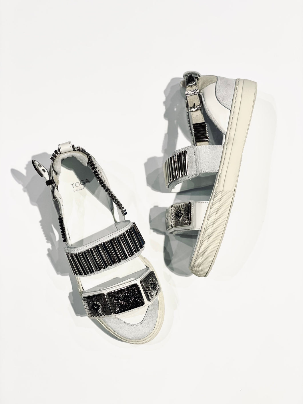 Metal sneaker sandal（WOMENS）