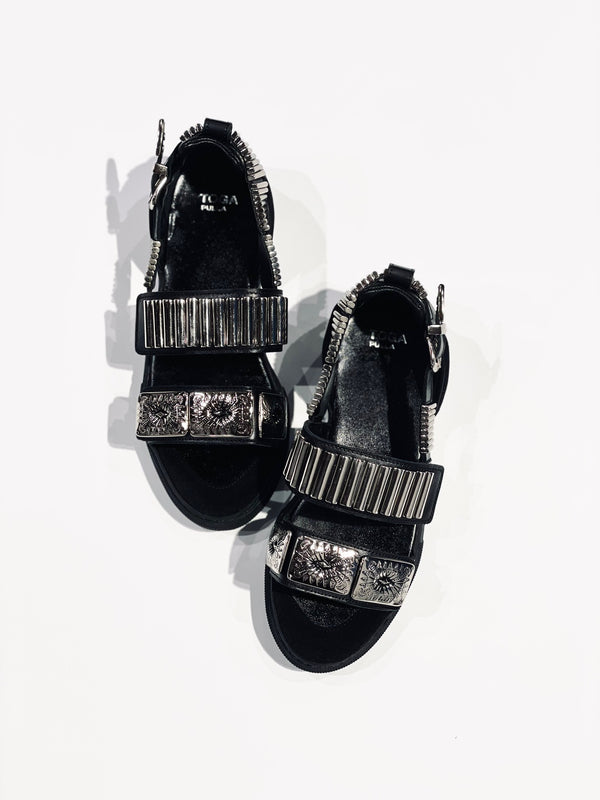 Metal sneaker sandal（WOMENS）