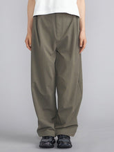 WATER REPELLENT STRETCH WIDE BAGGY PANTS