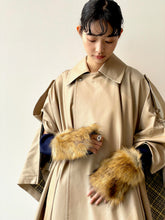 画像をギャラリービューアに読み込む, Twill poncho
