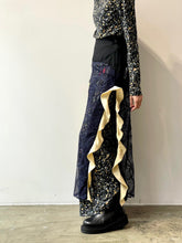 画像をギャラリービューアに読み込む, Lace skirt
