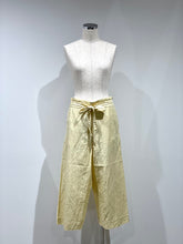 画像をギャラリービューアに読み込む, Ribbon pants
