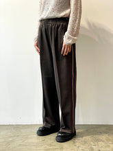 画像をギャラリービューアに読み込む, KNIT SIDELINE HERRINGBONE TRACK PANTS
