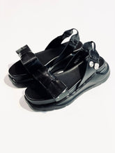 画像をギャラリービューアに読み込む, Shark sole ribbon sandals（WOMENS）
