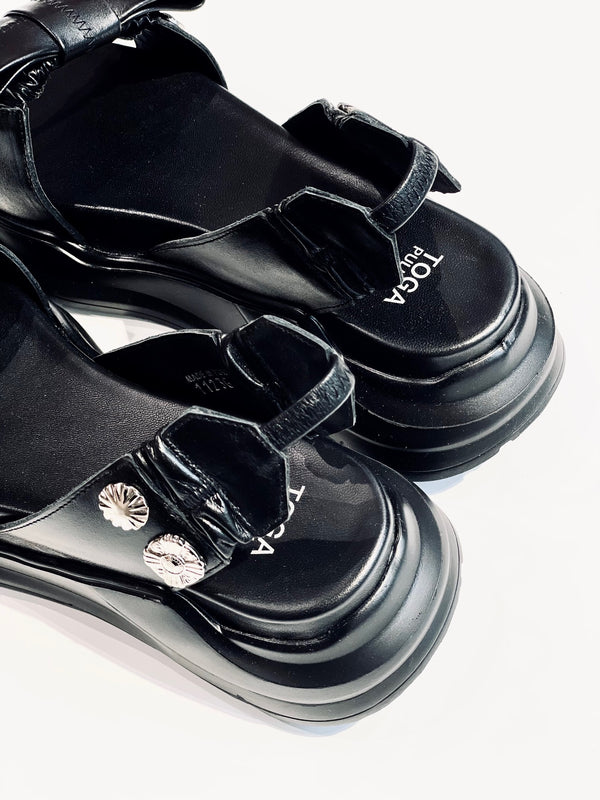 Shark sole ribbon sandals（WOMENS）