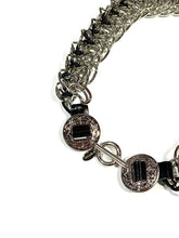 画像をギャラリービューアに読み込む, Metal chain necklace
