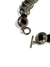画像をギャラリービューアに読み込む, Metal chain necklace
