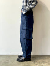 画像をギャラリービューアに読み込む, Weather cloth pants
