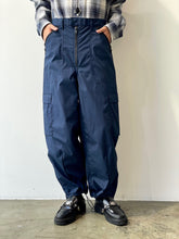画像をギャラリービューアに読み込む, Weather cloth pants
