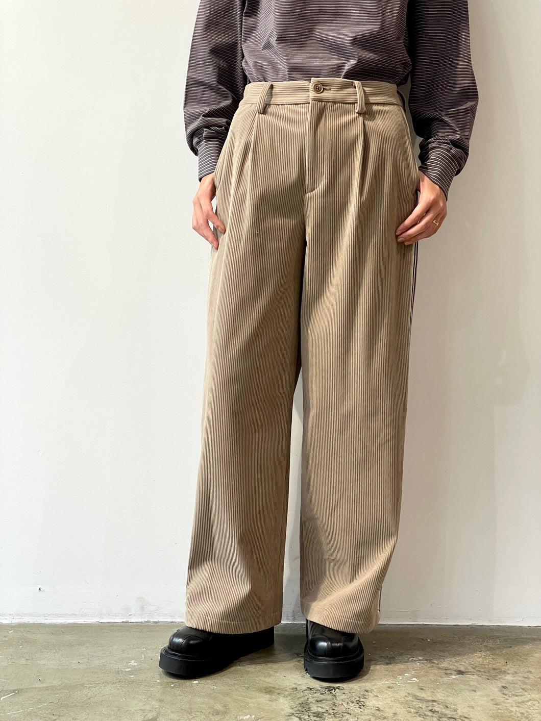 KNIT SIDELINE CORDUROY PANTS