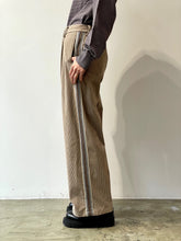 画像をギャラリービューアに読み込む, KNIT SIDELINE CORDUROY PANTS
