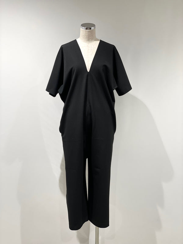 V-neck jumpsuit L/S