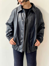 画像をギャラリービューアに読み込む, Suzanna Blouson
