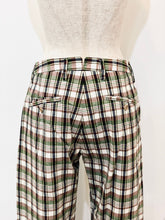 画像をギャラリービューアに読み込む, Cropped pants
