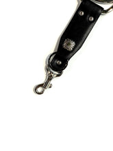 画像をギャラリービューアに読み込む, Leather key ring
