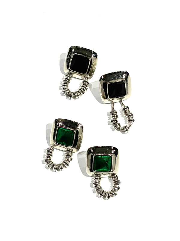 STONE BEADS PIERCED EARRINGS