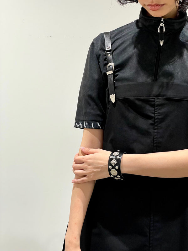 Leather roll bangle