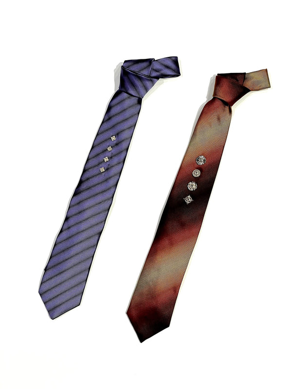 Metal concho tie