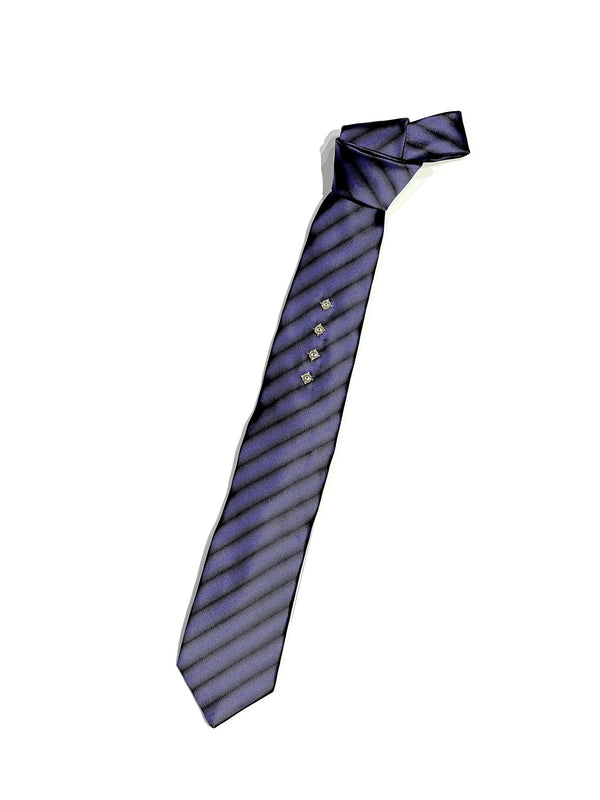 Metal concho tie