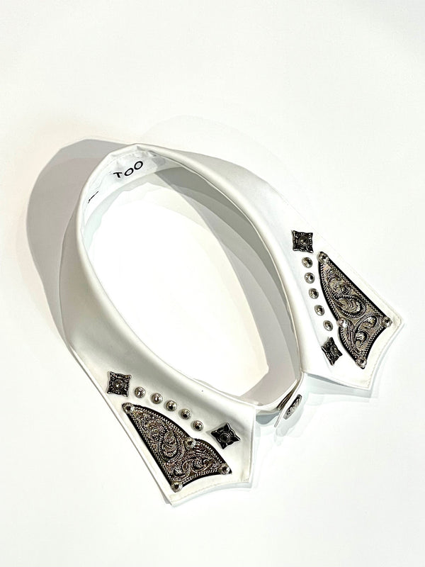 Metal collar