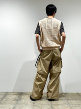 画像をギャラリービューアに読み込む, Polyester wool vest
