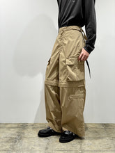Weather cloth pants