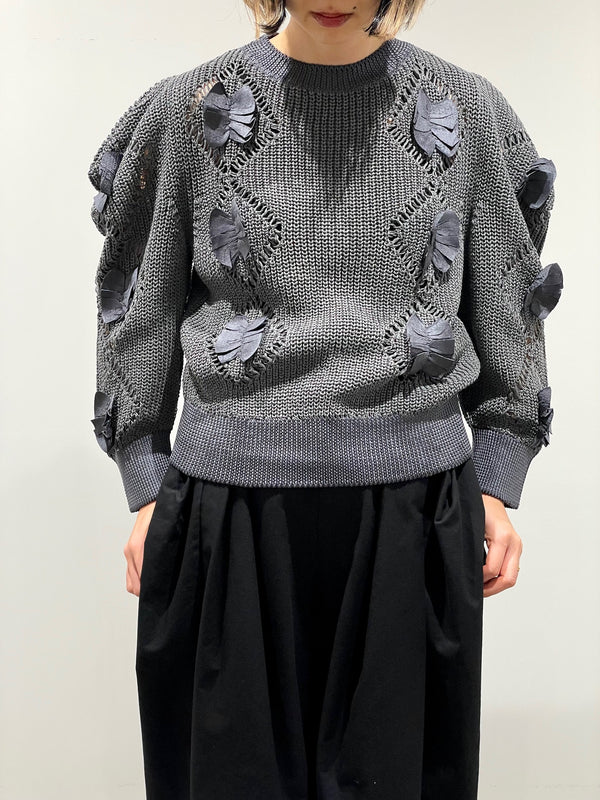 Motif knit pullover 1