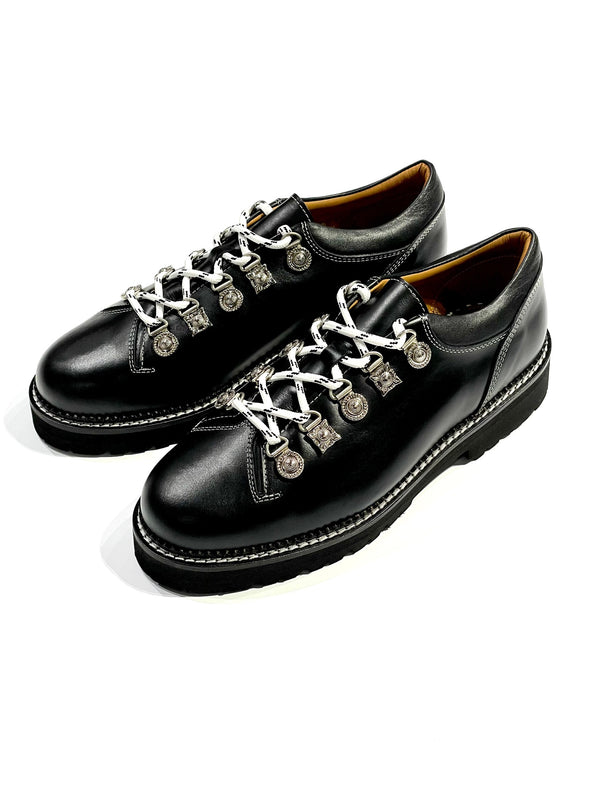 Leahter concho shoes