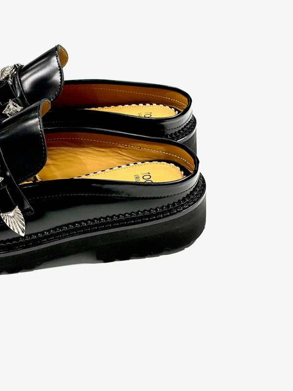 Metal loafer slip-on