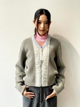 画像をギャラリービューアに読み込む, Wool knit zip cardigan
