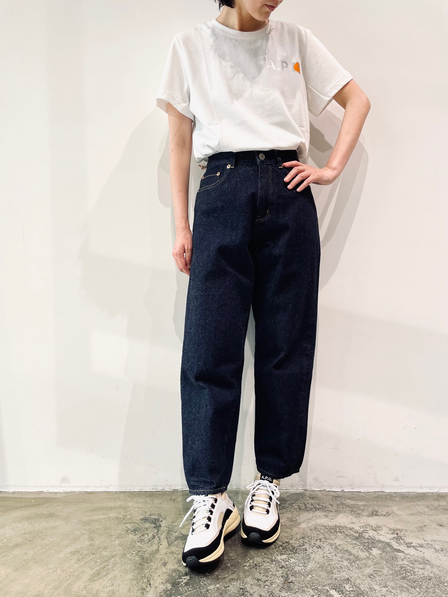 A.P.C. × Carhartt ロゴTシャツ – FUKIONLINE