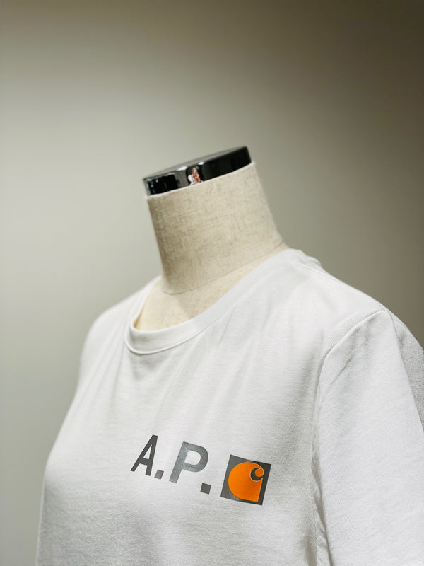 A.P.C. × Carhartt ロゴTシャツ